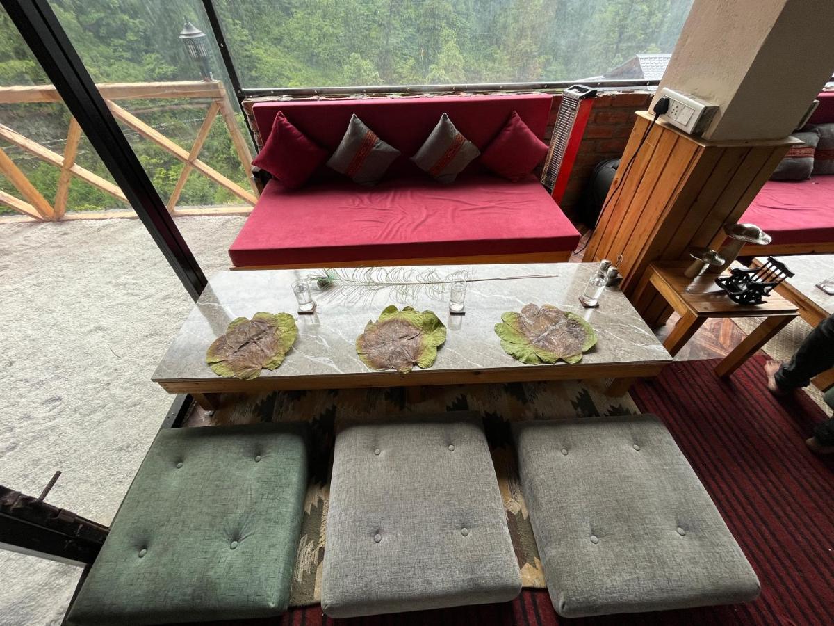 Jibhi Thepahadians Food & Stay מראה חיצוני תמונה
